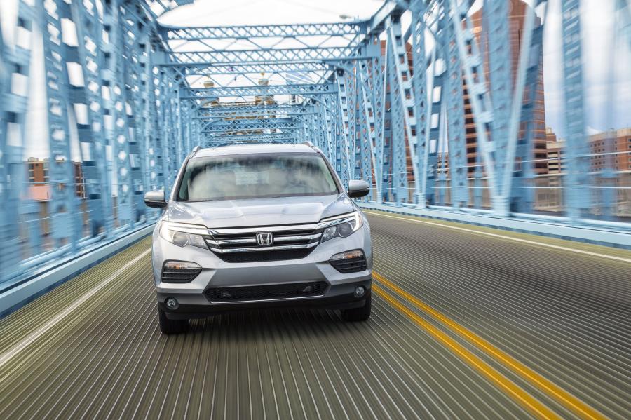  Honda Pilot 2015 года  (фото 107 из 107)
